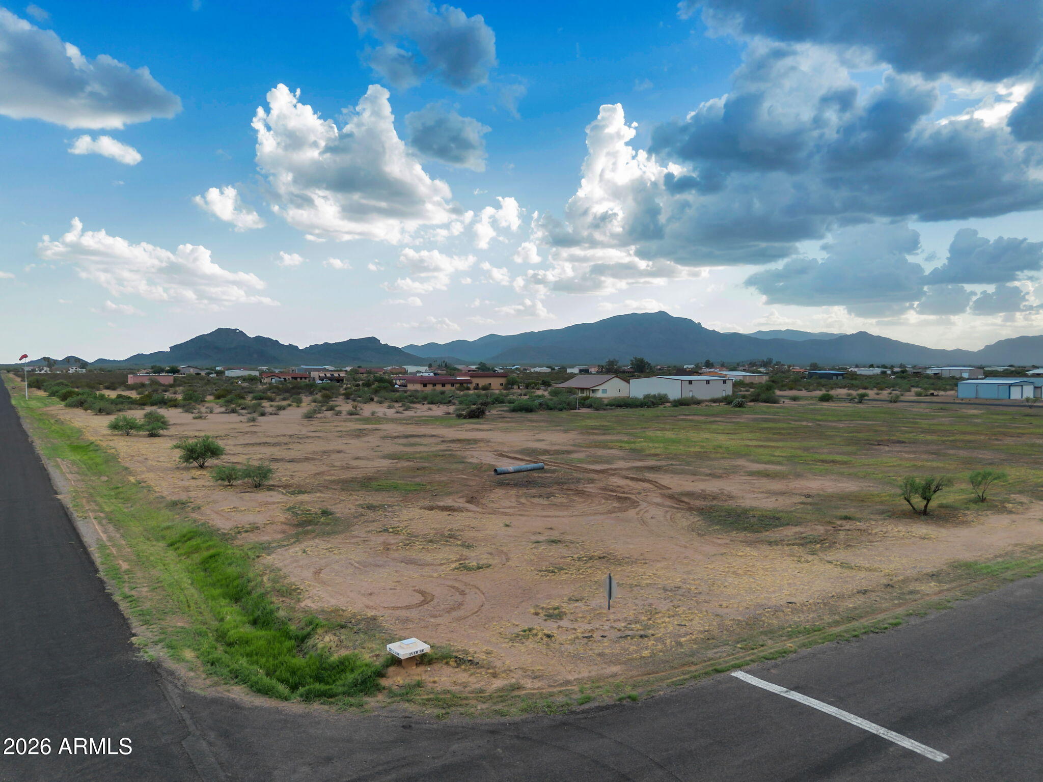50509 W IVER Road -, Aguila, AZ 85320