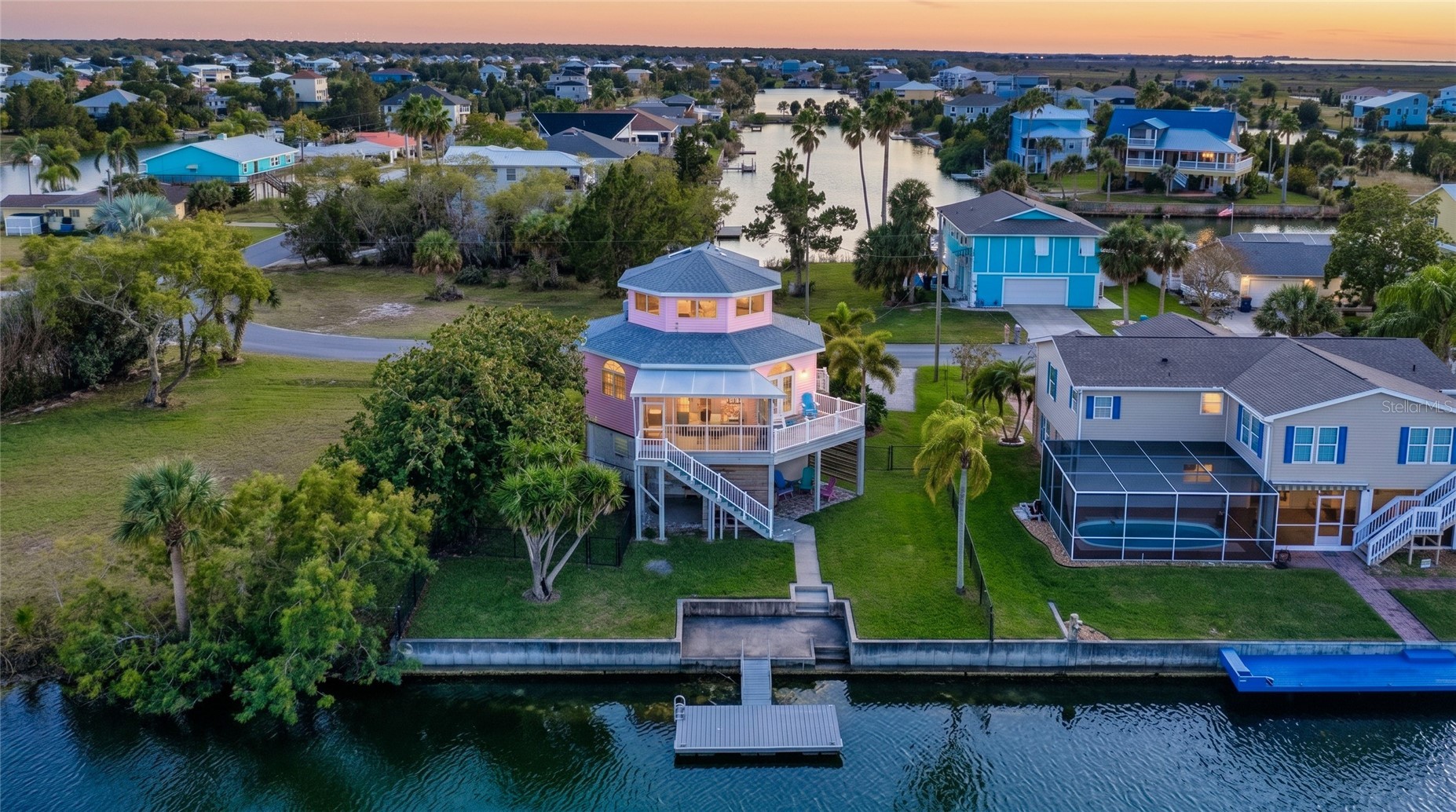 3460 CRAPE MYRTLE DRIVE