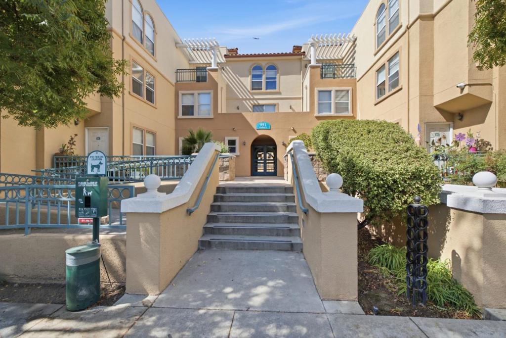 951 S 12th Street 302