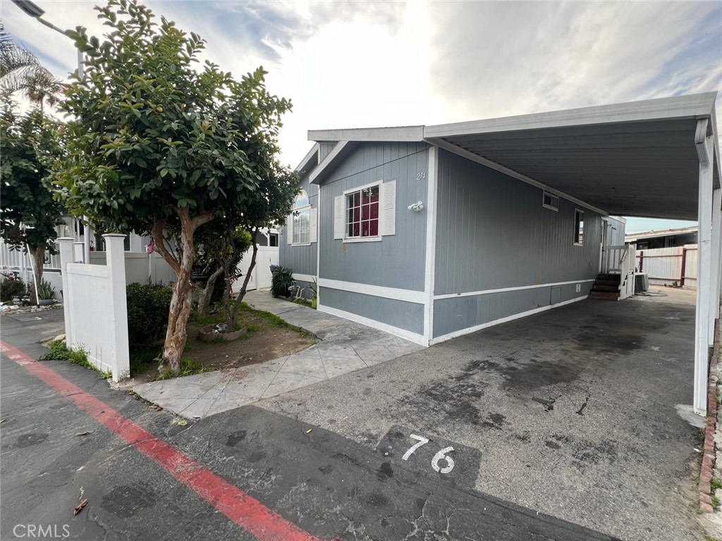 214 Earl Lane 76