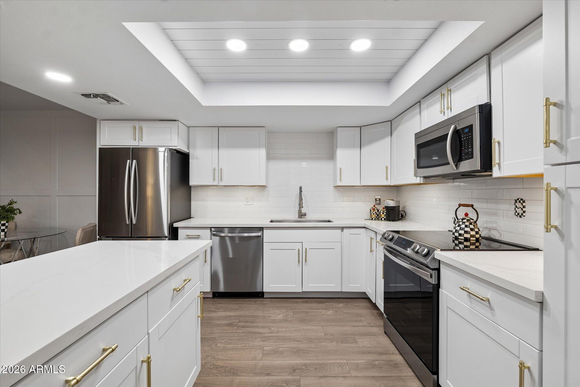 7950 E CAMELBACK Road 202, Scottsdale, AZ 85251