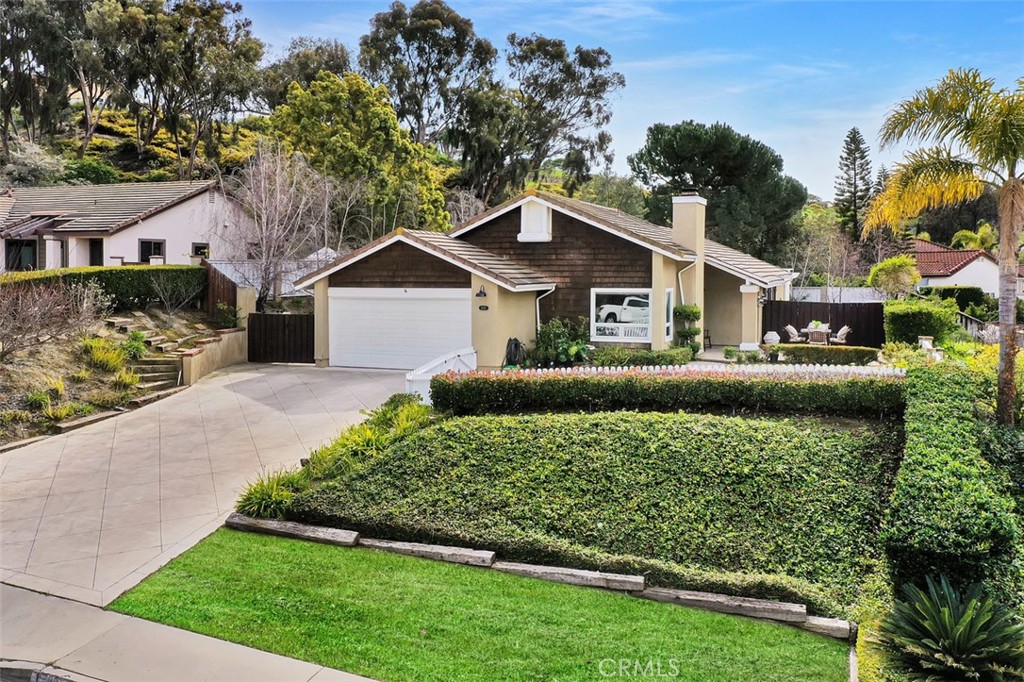 2897 Calle Heraldo