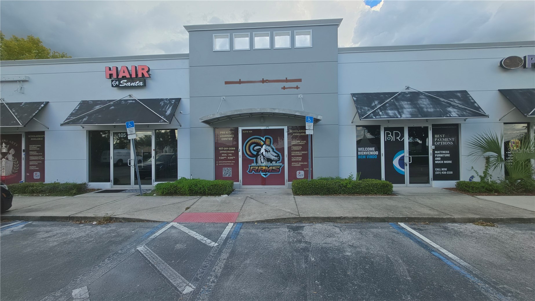 1901 S JOHN YOUNG PARKWAY 104
