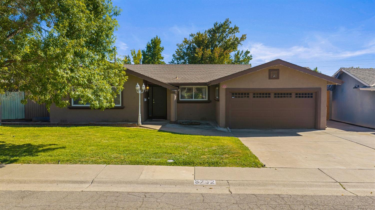5732 Nonnie Ave, Sacramento, CA 95841-2817