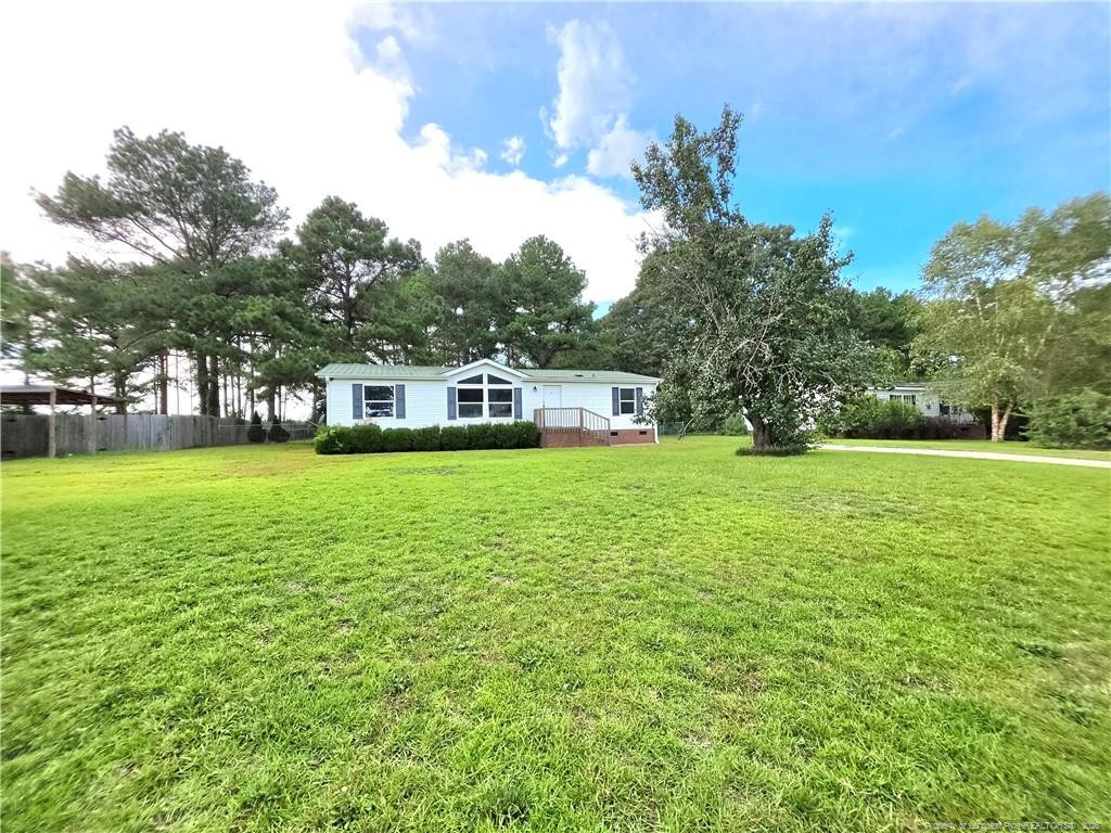 124 Franklin Road, Raeford, NC 28376