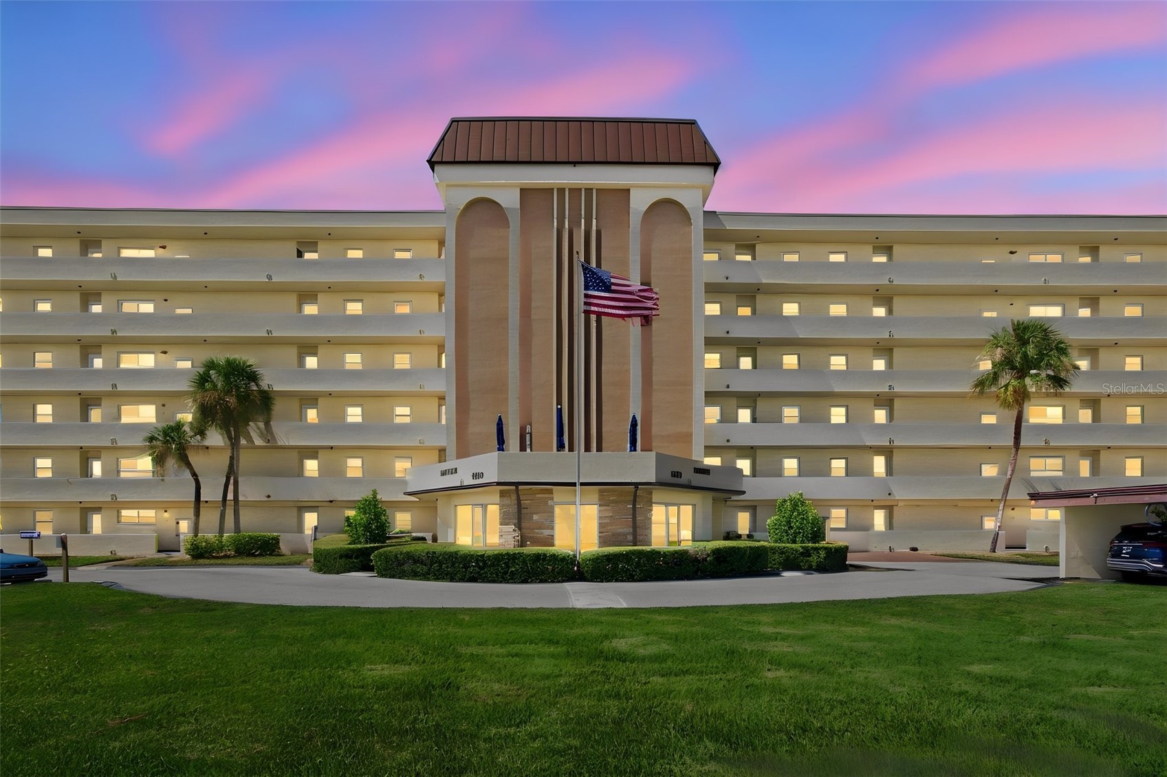 4650 COVE Circle #104, St Petersburg, FL, 33708 — assumable VA mortgage at 3.00%