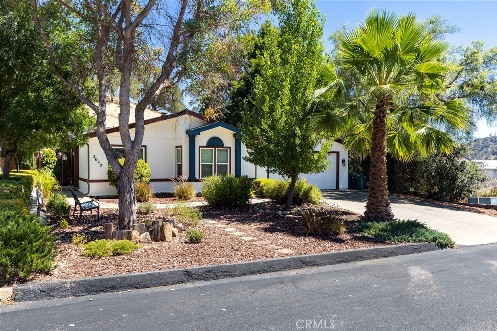 2642 Bridle Trail