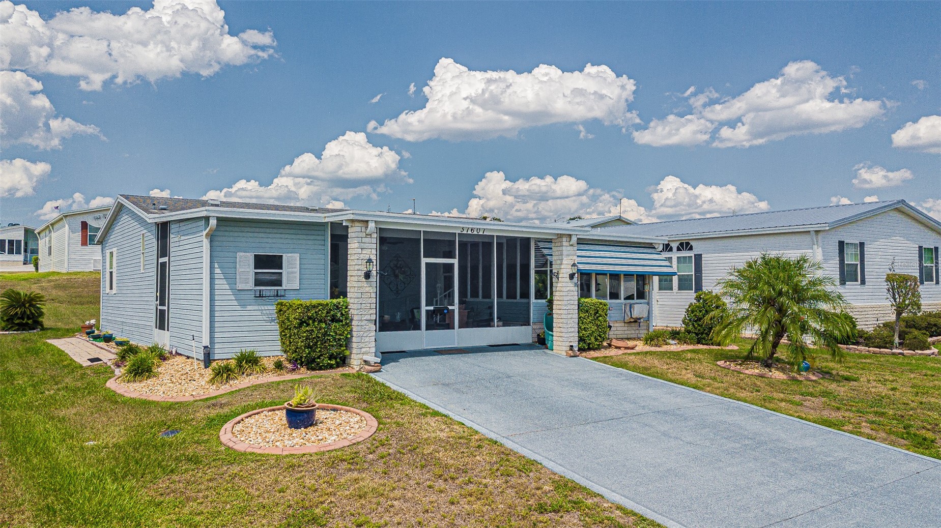 37607 NEUKOM Avenue, Zephyrhills, FL, 33541 — assumable FHA mortgage at 6.59%