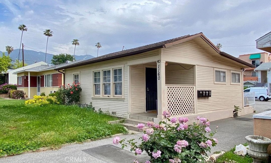 1160 Linden Avenue