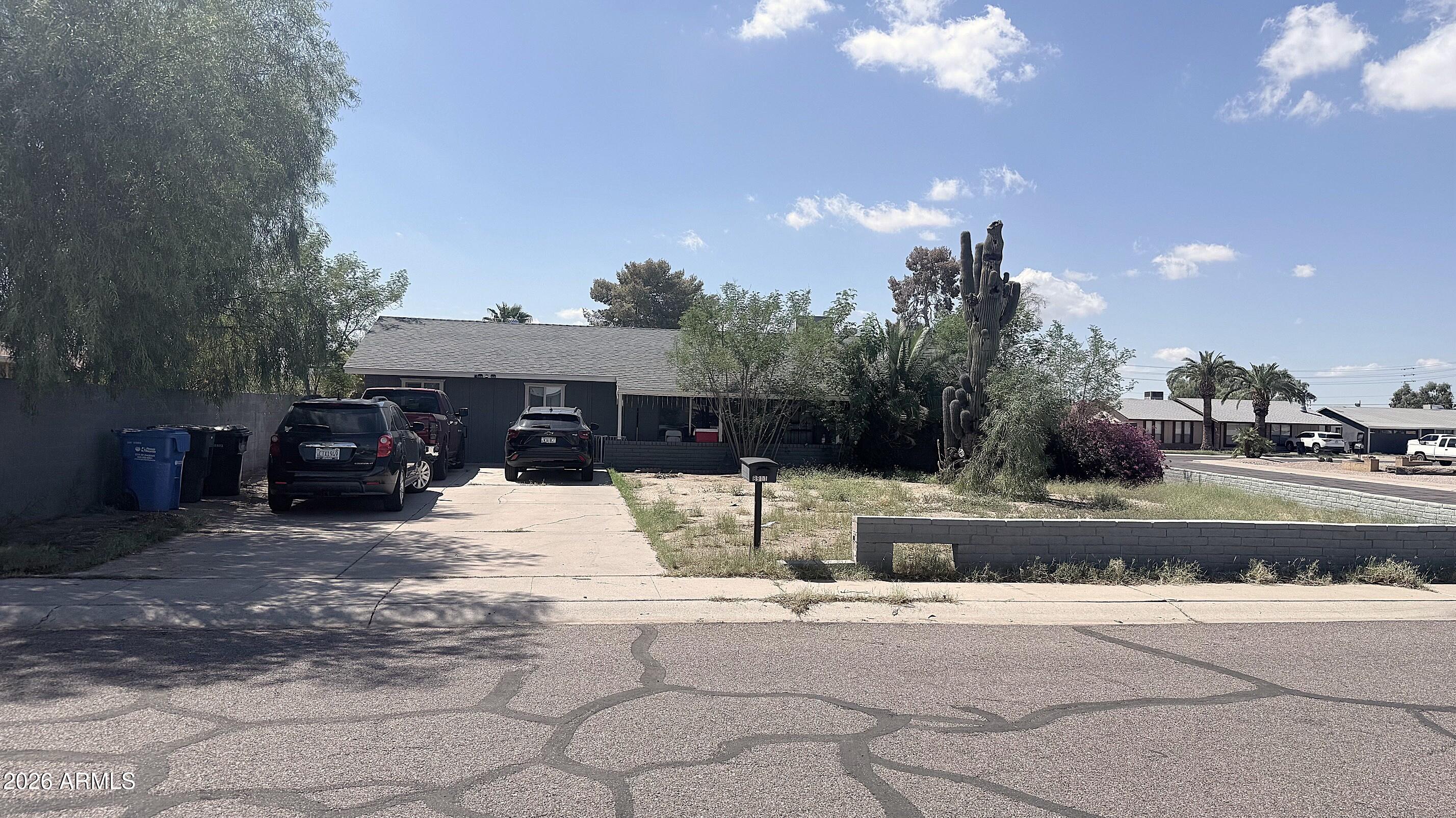 8911 W MONTEROSA Street, Phoenix, AZ 85037