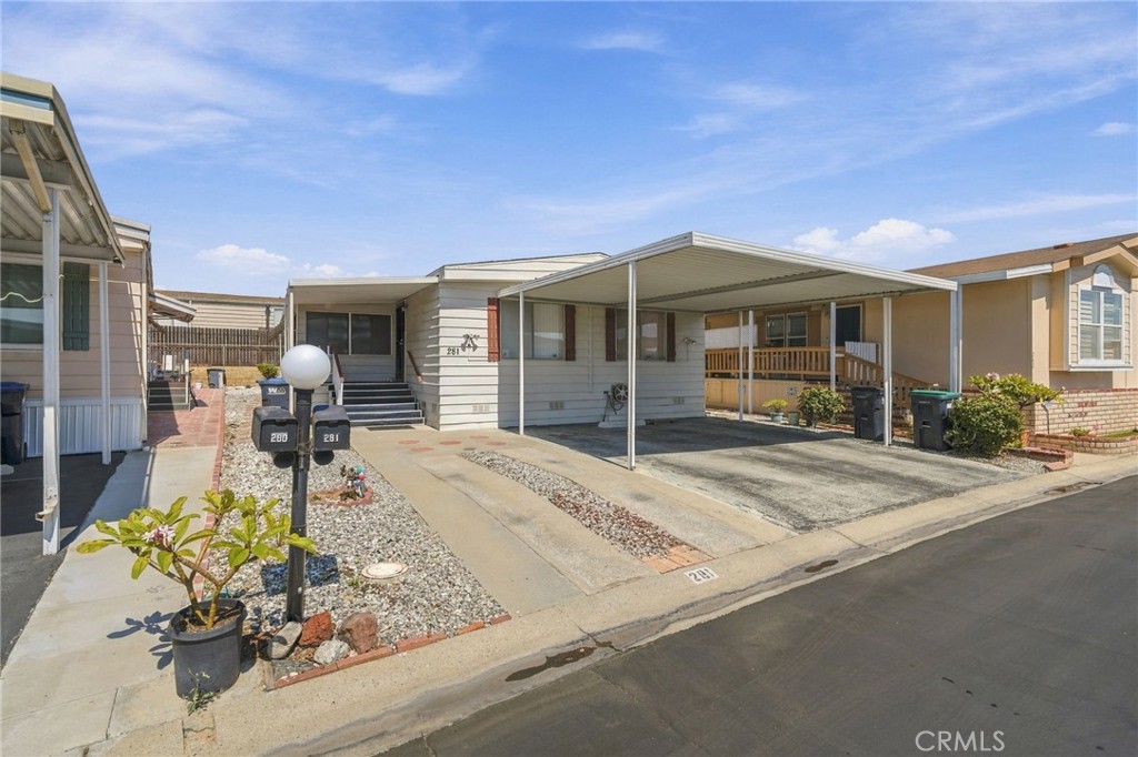 1065 Lomita Boulevard 281
