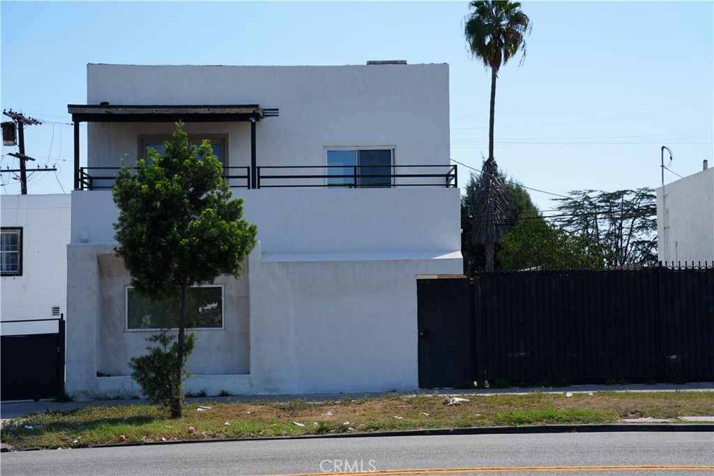 7506 S Western ave Los Angeles