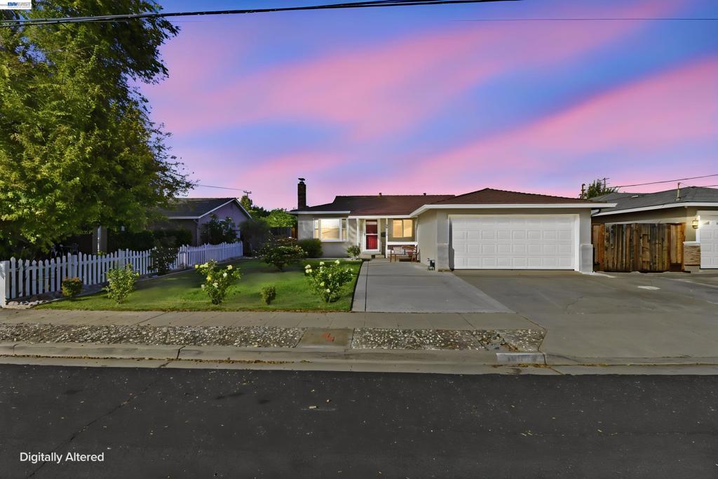 36054 Rosewood Dr