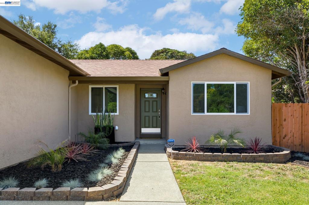 113 De Paul Dr