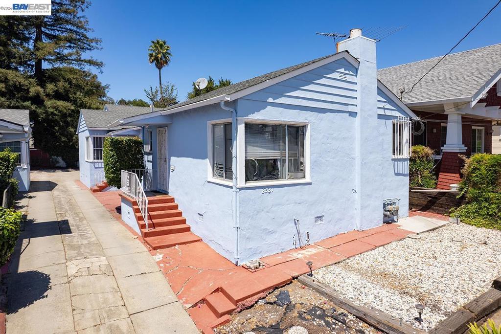 2533 19Th Ave