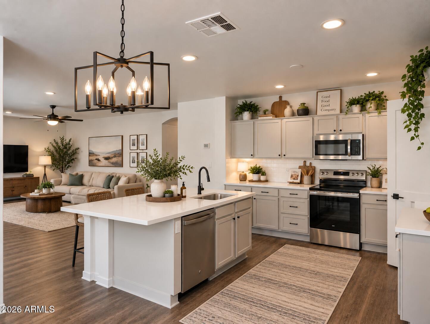 8640 N 68TH Drive, Peoria, AZ 85345