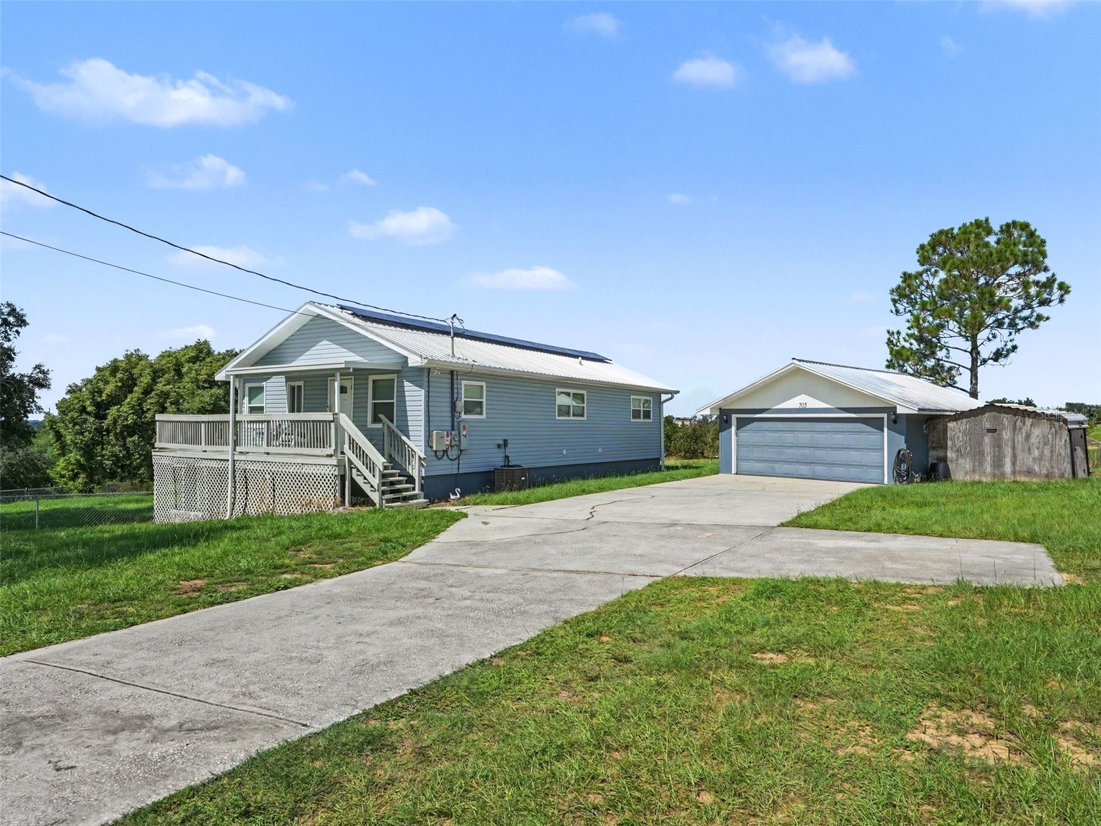705 LAKE ADA Boulevard, Dundee, FL, 33838 — assumable FHA mortgage at 3.11%