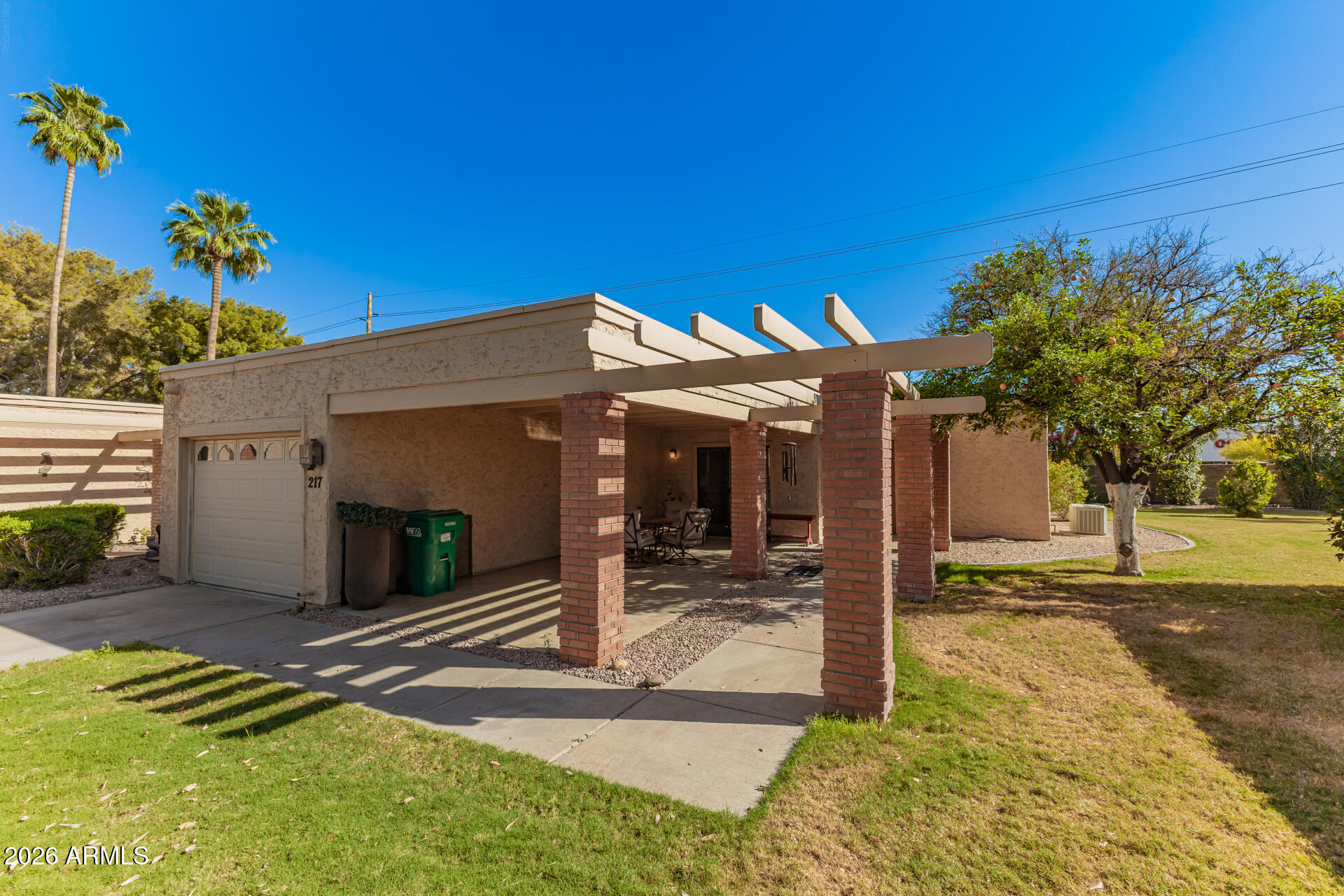 217 LEISURE WORLD, Mesa, AZ 85206