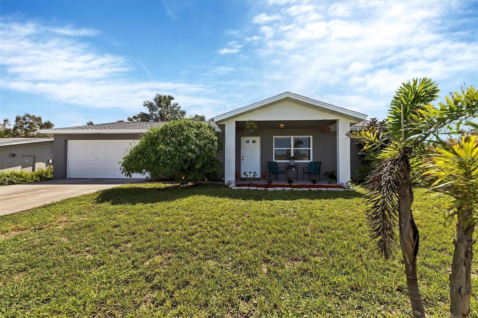 144 ROTONDA Circle, Rotonda West, FL, 33947 — assumable FHA mortgage at 3.09%