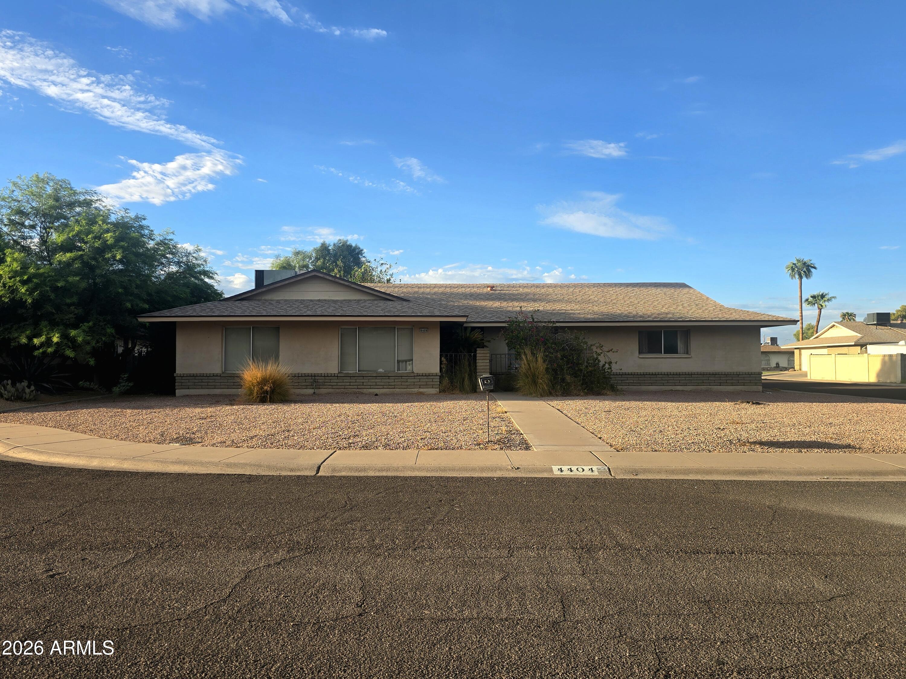 4404 W LAS PALMARITAS Drive, Glendale, AZ 85302