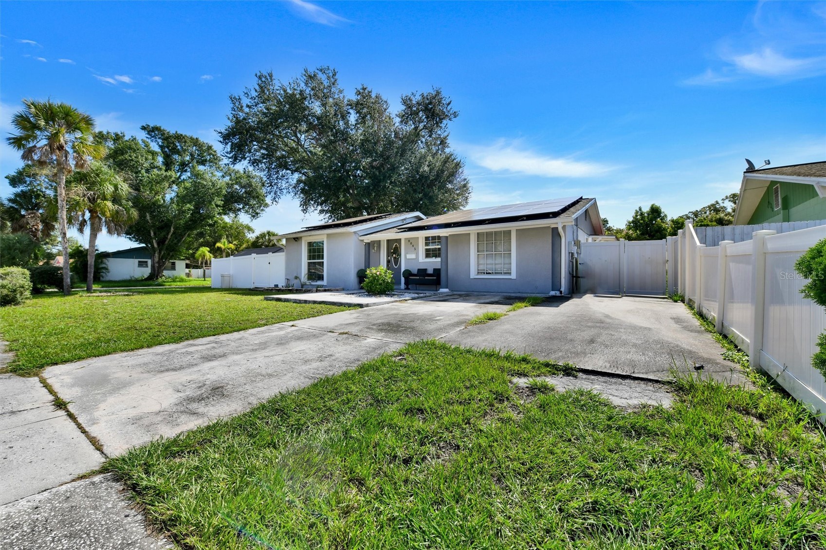 8845 AUBURN Way, Tampa, FL, 33615 — assumable FHA mortgage at 5.95%