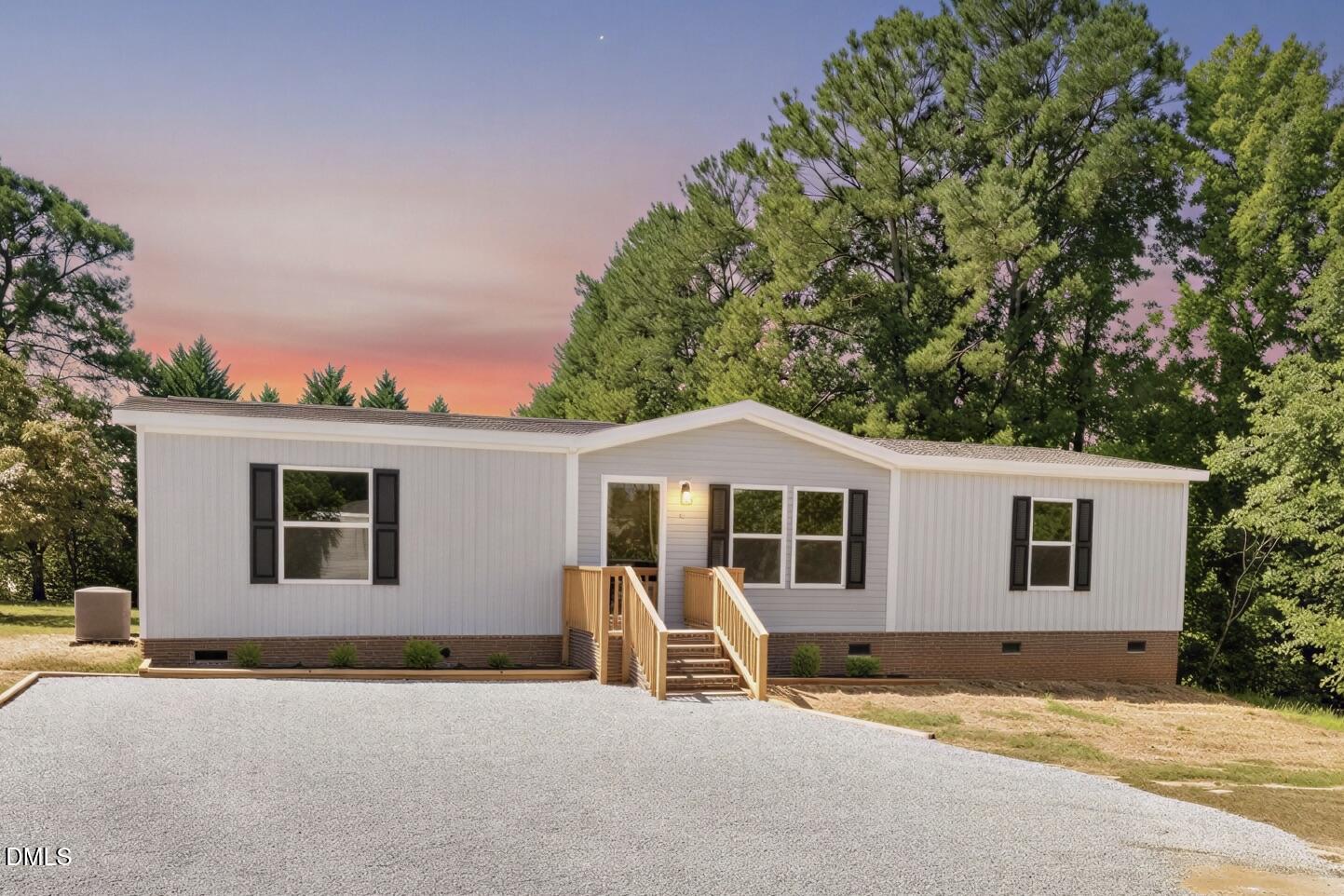 79 Maple Street, Coats, NC 27521
