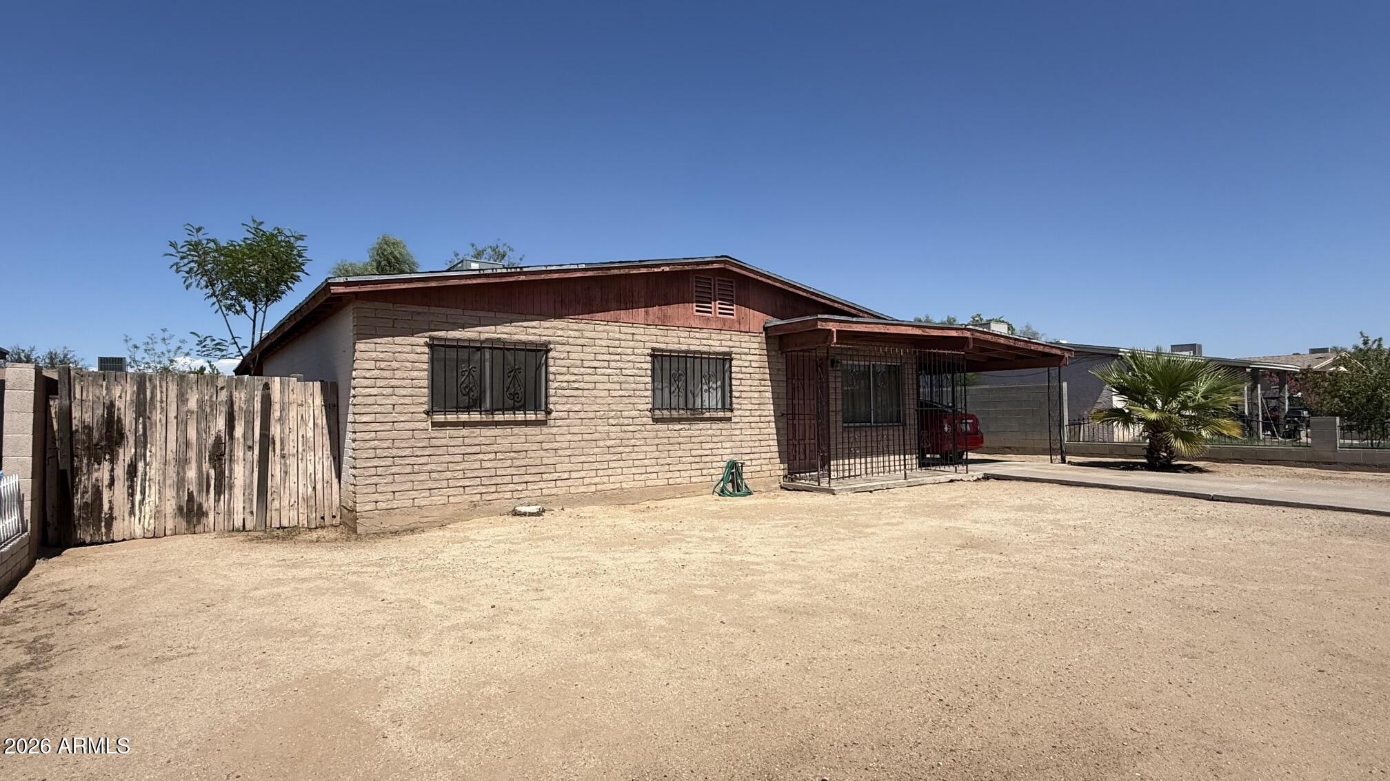 1802 W DARREL Road, Phoenix, AZ 85041