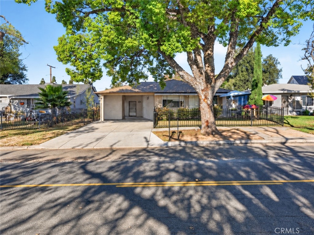 1720 N Sierra Way