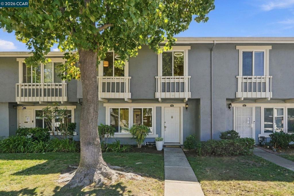 4439 Yuma Ct