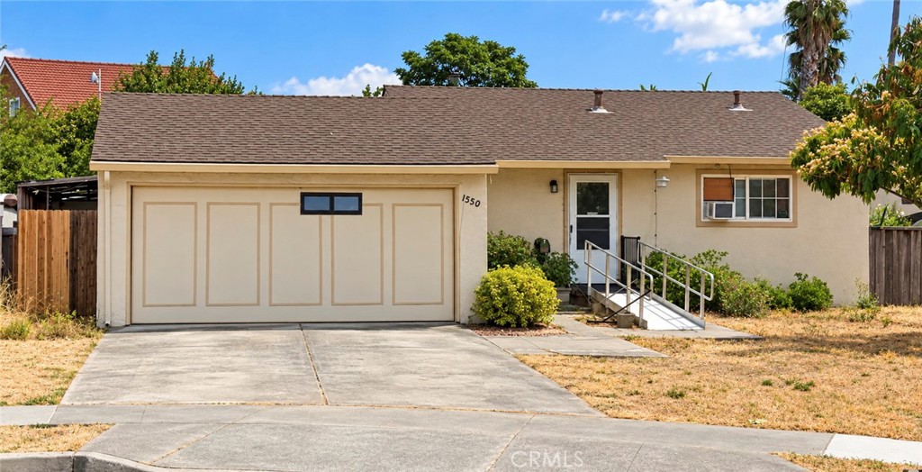 1550 Stone Creek
