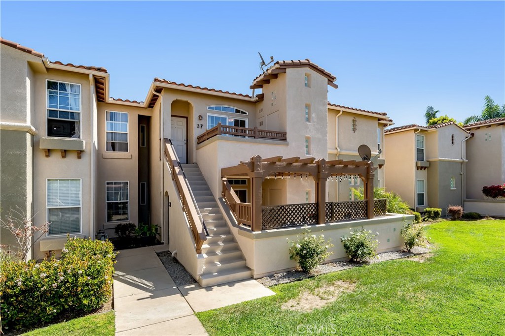 310 E. McCoy Lane 3F