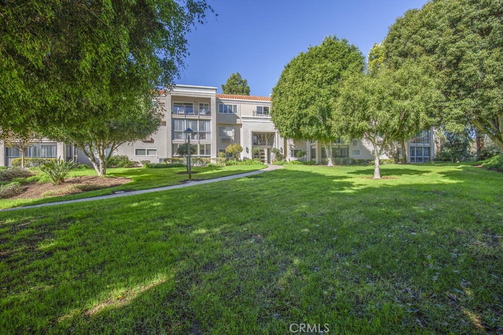5499 Paseo Del Lago W 2D