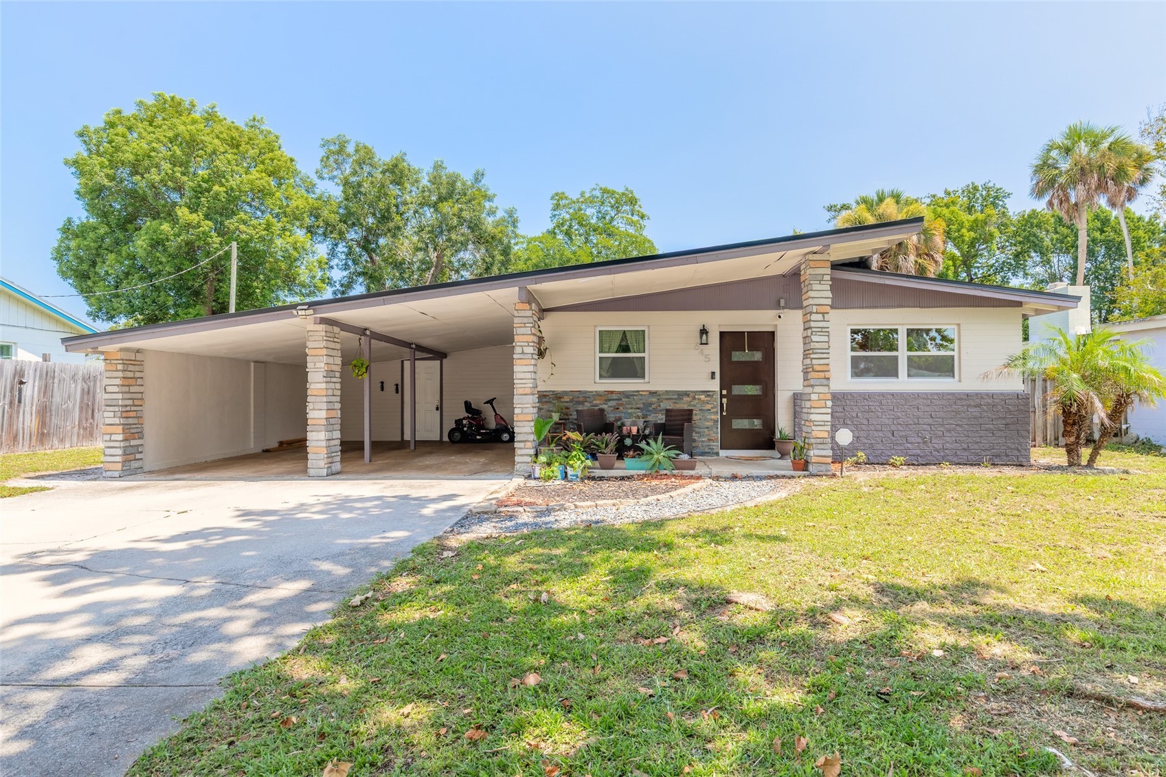 645 WESTWARD Circle, Holly Hill, FL, 32117 — assumable FHA mortgage at 2.81%