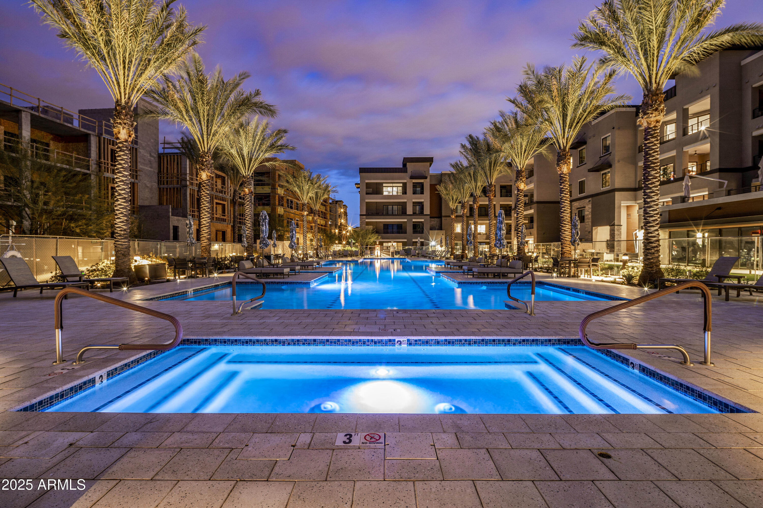 5250 E DEER VALLEY Drive 429, Phoenix, AZ 85054