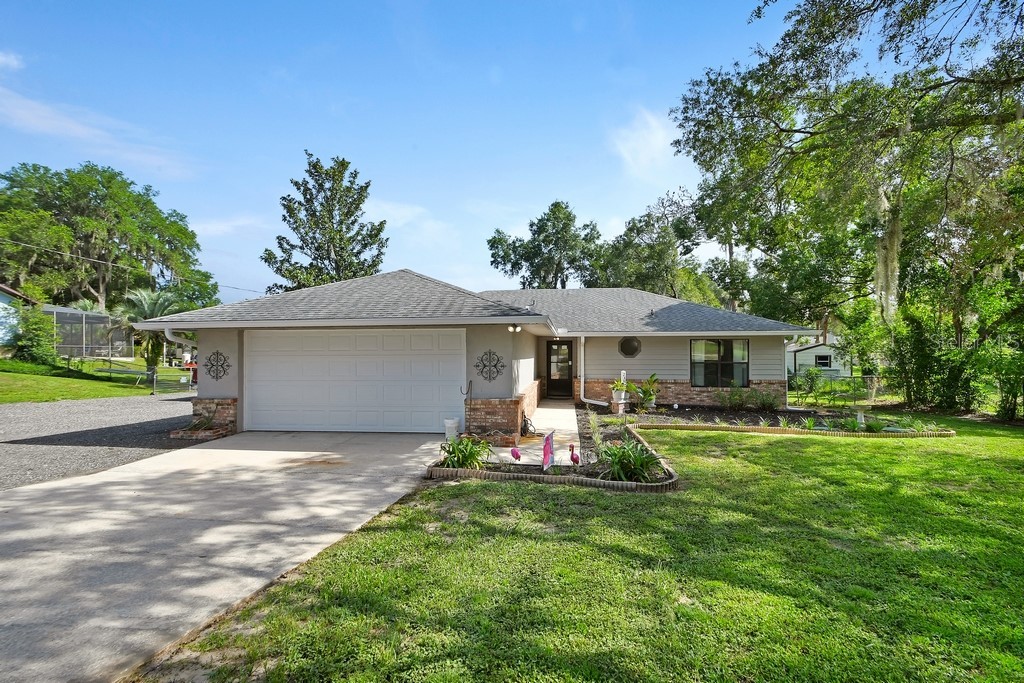 235 RETTA Street, De Leon Springs, FL, 32130 — assumable FHA mortgage at 5.30%