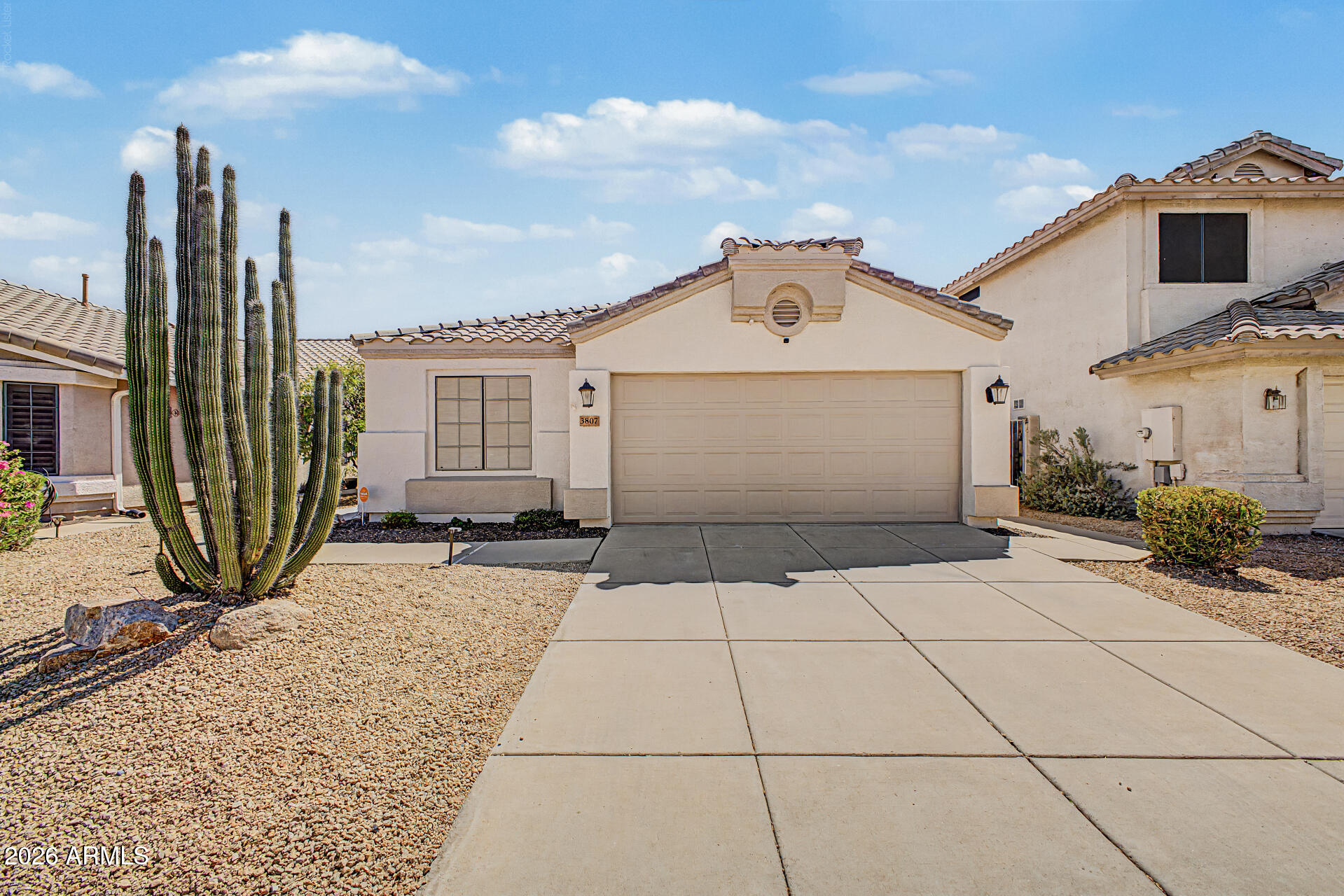 3807 W RUNION Drive, Glendale, AZ 85308