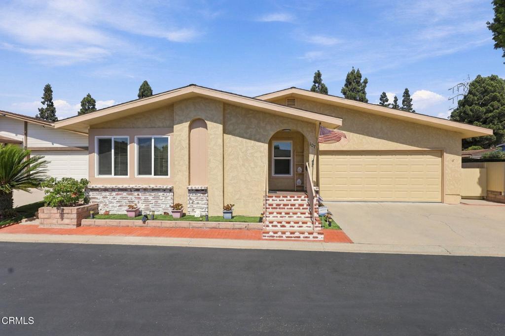 1220 Johnson Drive 107