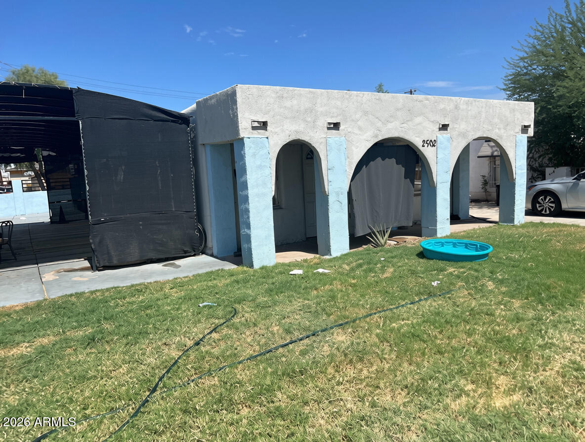 2502 E Adams Street, Phoenix, AZ 85034