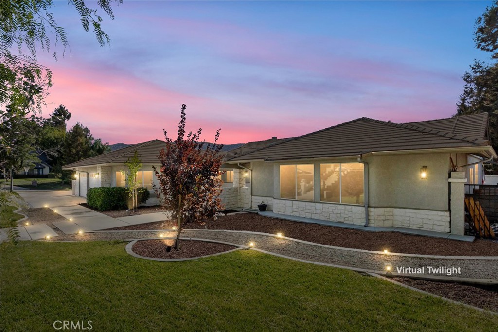 13582 Oak Hill Court