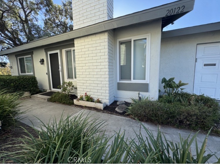 20122 Woodstock Court
