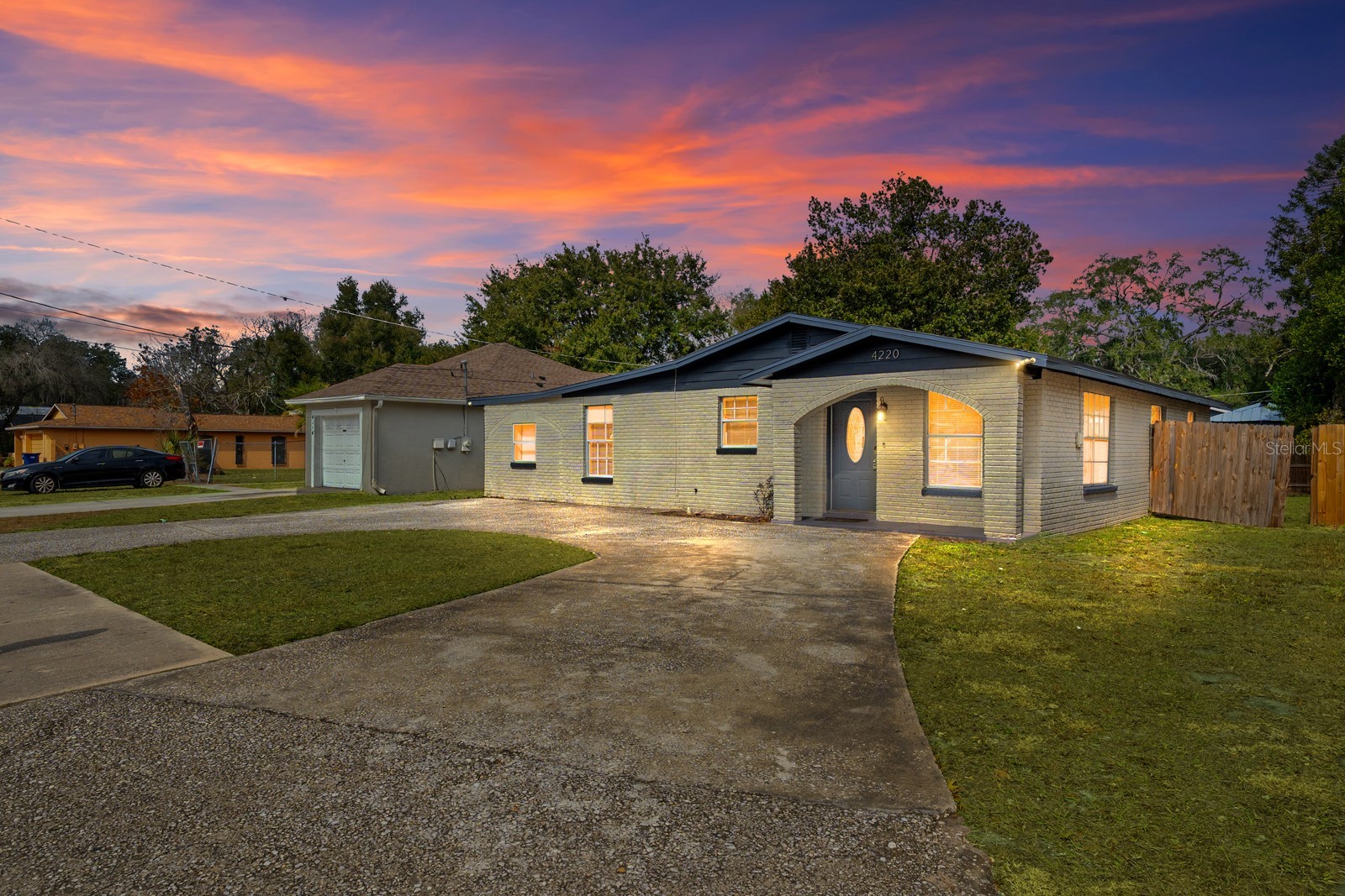 4220 POWHATAN Avenue, Tampa, FL, 33610 — assumable FHA mortgage at 7.63%