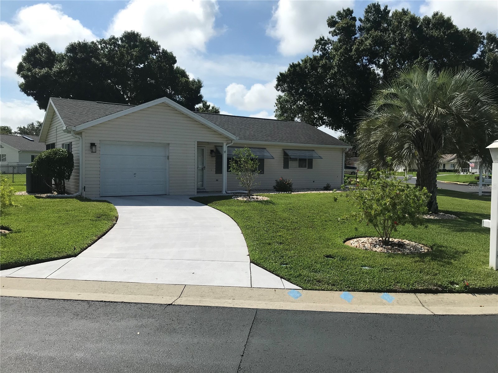 11879 137TH Loop, Dunnellon, FL, 34432 — assumable VA mortgage at 2.25%