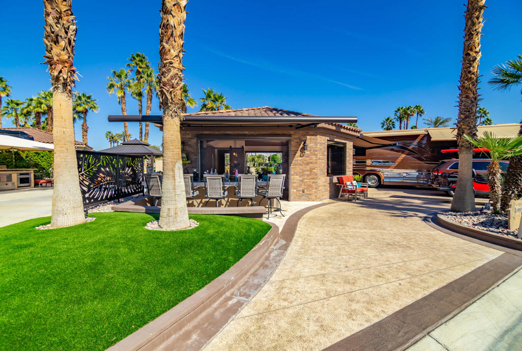 80394 Avenue 48 258
