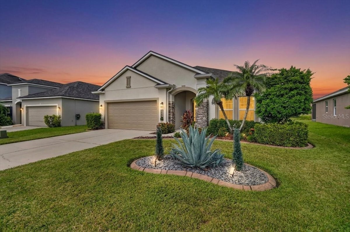 8003 111TH Terrace, Parrish, FL, 34219 — assumable FHA mortgage at 4.12%