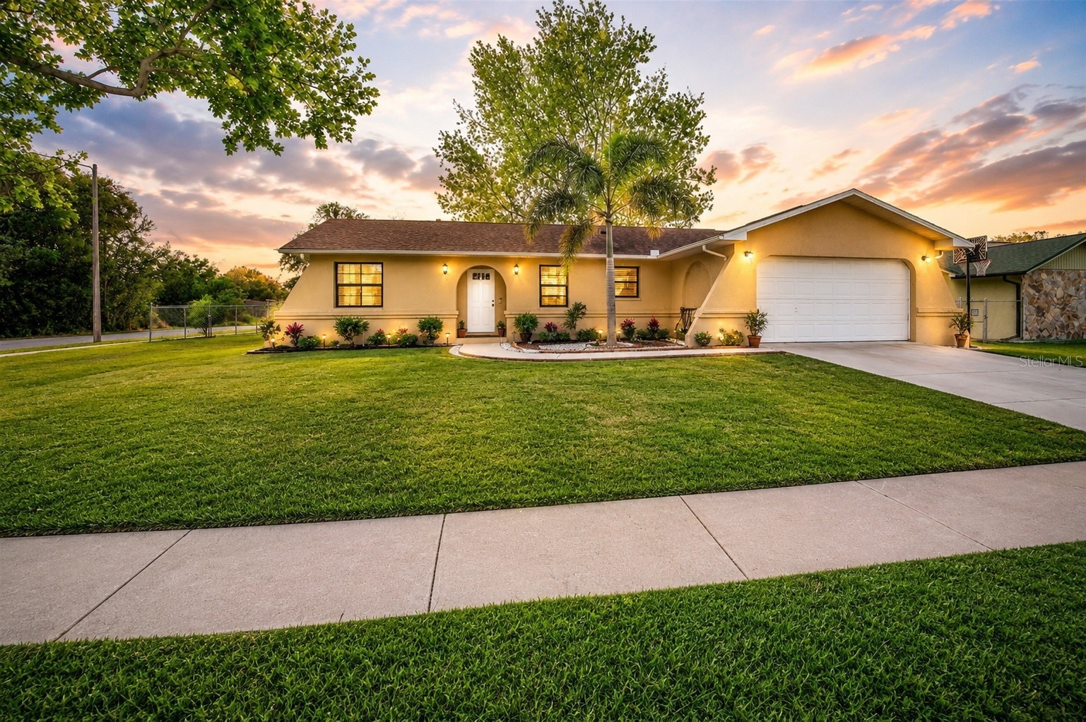 3011 SHADOW OAKS Drive, Holiday, FL, 34690 — assumable FHA mortgage at 4.72%