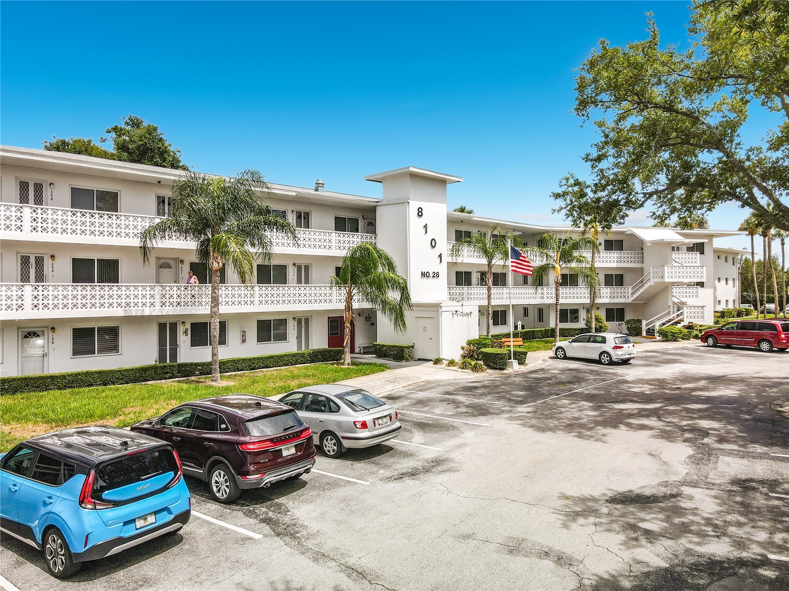 8101 113TH Street #309, Seminole, FL, 33772 — assumable VA mortgage at 3.00%