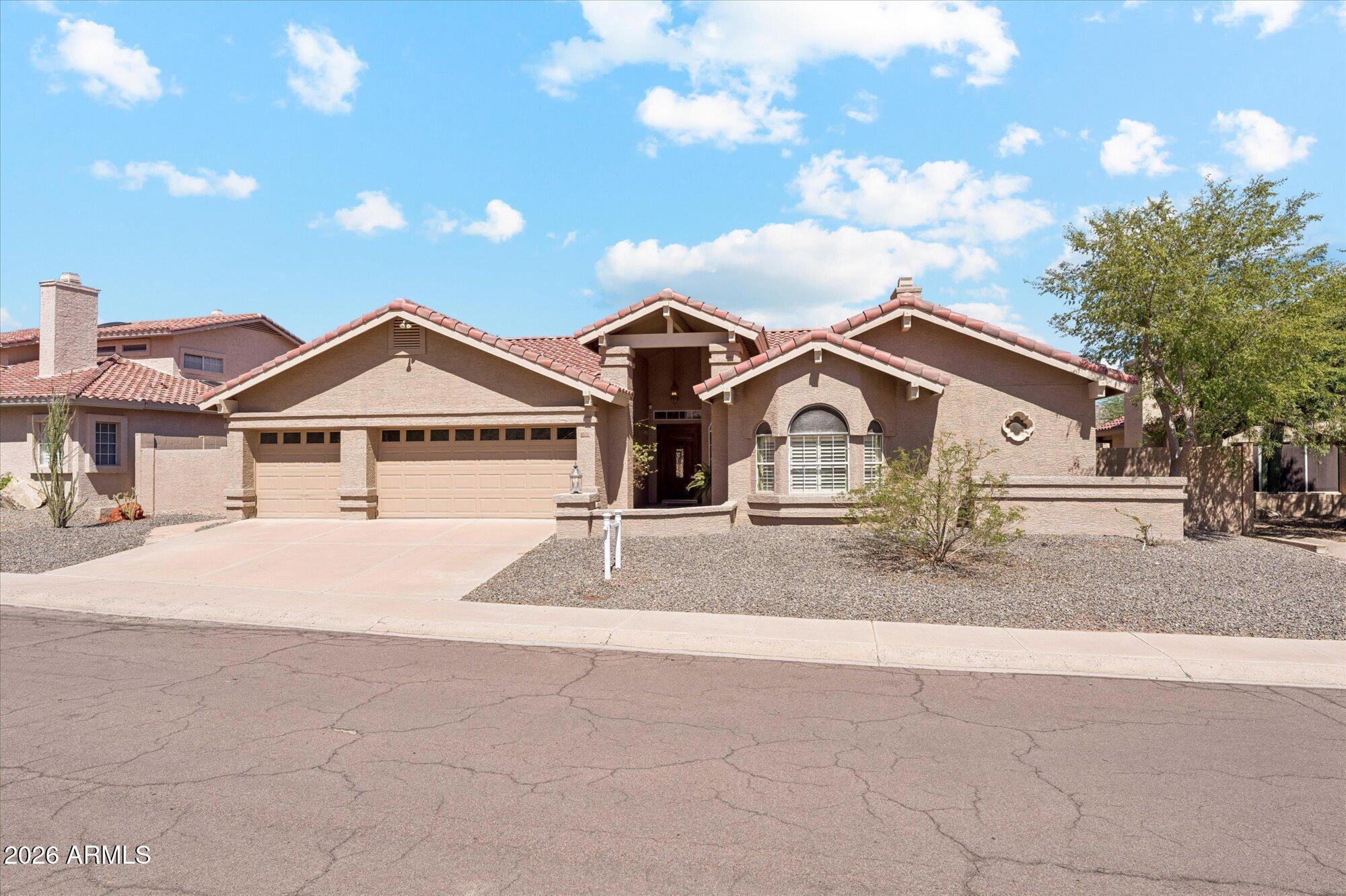3310 E ROCK WREN Road, Phoenix, AZ 85044