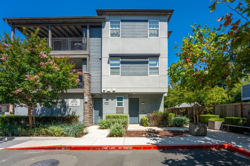 345 Rhythm Lane