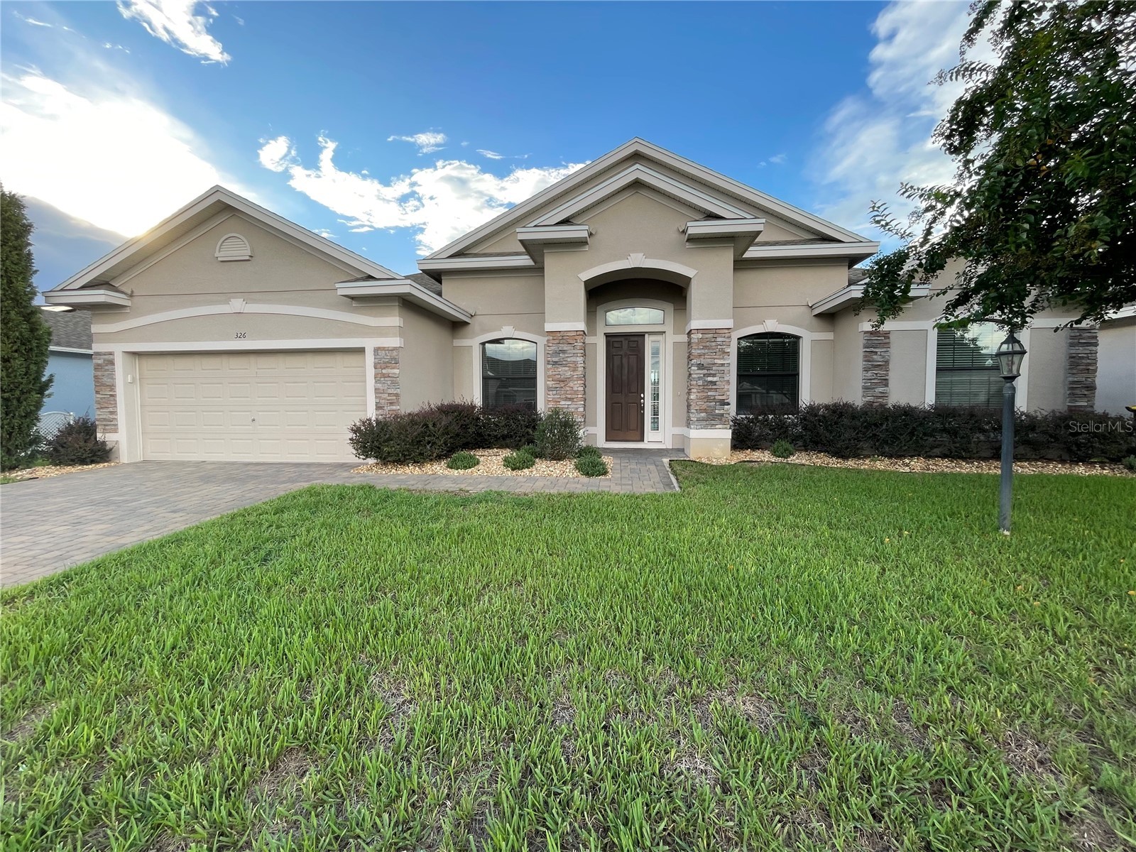 326 LAKE MARIANA Way, Auburndale, FL, 33823 — assumable FHA mortgage at 2.80%