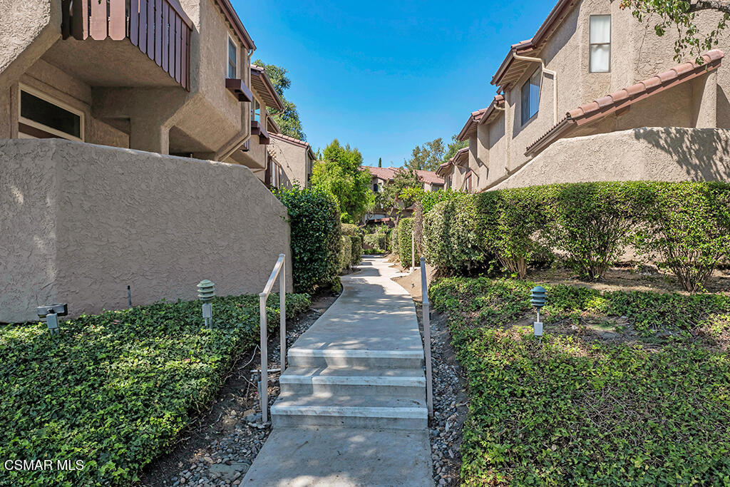 2445 Chandler Avenue 3